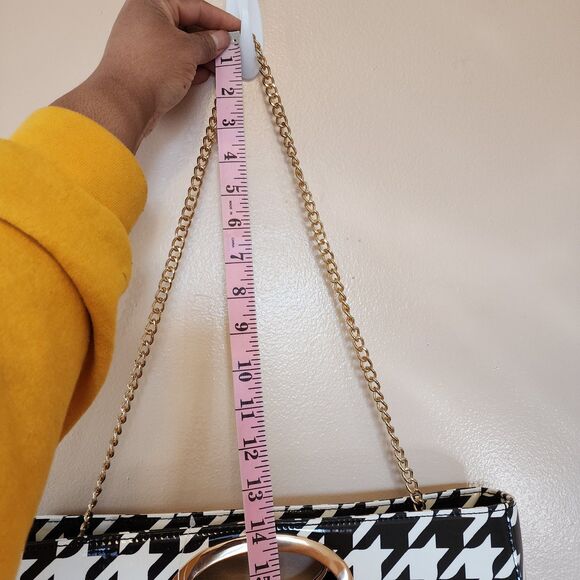 EY Boutique Handbag Womens Black White Have Some Houndstooth Gold Chain Handles - Picture 8 of 8